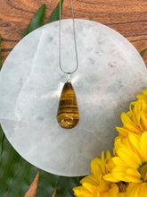 Load image into Gallery viewer, Tigereye Teardrop Crystal Silver Necklace
