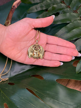 Load image into Gallery viewer, Eye of Ra &amp; Scarab Gold Necklace