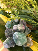 Load image into Gallery viewer, LARGE FLUORITE Crystals, Grade A Raw Green Fluorite, Rough Crystal Stones Gemstone for Healing, Yoga, Meditation, Reiki, Wicca, Crafts