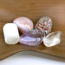 Load image into Gallery viewer, Connection &amp; Healing Tumbled Crystal Set