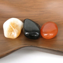 Load image into Gallery viewer, Leo Tumbled Crystal Set