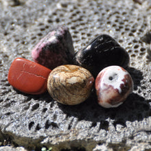 Load image into Gallery viewer, Protection & Grounding Tumbled Crystal Set