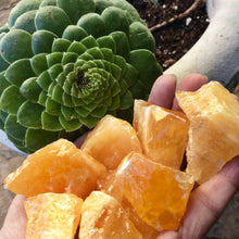 Load image into Gallery viewer, Orange Calcite Raw