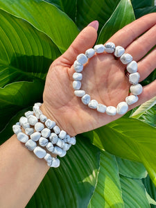 Howlite Bracelet, Tumbled Howlite Stretch Bracelet, Natural Crystal Bead Bracelet, Polished Gemstone Bracelet, Premium Quality, Wholesale