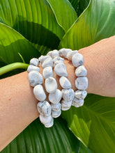 Load image into Gallery viewer, Howlite Bracelet, Tumbled Howlite Stretch Bracelet, Natural Crystal Bead Bracelet, Polished Gemstone Bracelet, Premium Quality, Wholesale