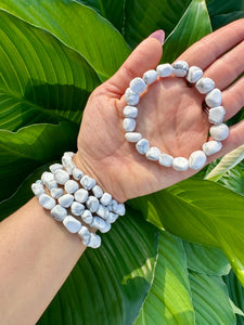 Howlite Bracelet, Tumbled Howlite Stretch Bracelet, Natural Crystal Bead Bracelet, Polished Gemstone Bracelet, Premium Quality, Wholesale