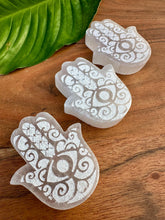 Load image into Gallery viewer, SELENITE Hamsa Hand Crystal, Natural Tumbled Polished Hand of Fatima Palm Stone with Evil Eye, Crystals for Protection, Peace, Meditation