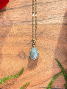 Labradorite Small Teardrop Crystal Gold Necklace