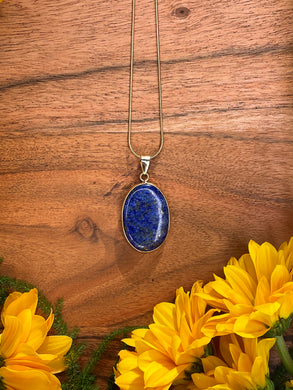 Lapis Lazuli Oval Crystal Gold Necklace