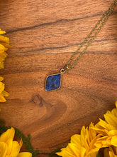 Load image into Gallery viewer, Lapis Lazuli Diamond Crystal Gold Necklace