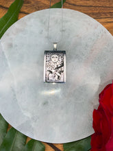 Load image into Gallery viewer, The Sun Tarot Card Necklace - Silver
