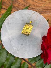Load image into Gallery viewer, The Star Tarot Card Necklace - Gold