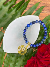 Load image into Gallery viewer, 5th (Throat) Chakra Lapis Lazuli Bracelet