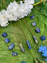 Load image into Gallery viewer, Lapis Lazuli Point Crystal Gold Necklace