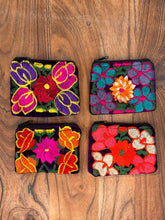 Load image into Gallery viewer, Floral Embroidered Velvet Coin Purse