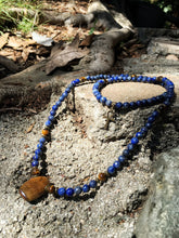 Load image into Gallery viewer, Lapis Lazuli &amp; Tiger Eye 108 Mala Beads