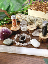 Load image into Gallery viewer, Meditation Crystal Gift Set