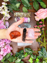 Load image into Gallery viewer, Pregnancy &amp; Fertility Crystal Gift Set | New Mom Gift Ideas, Spiritual Gifts for Her | Healing Crystals for Baby Shower | Crystal Sage Kit