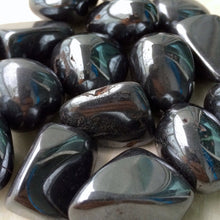 Load image into Gallery viewer, Hematite Tumbled